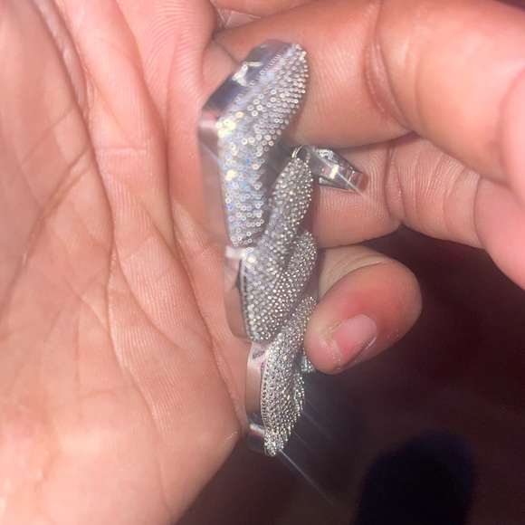 😞BROKEN VS DIAMOND CUSTOM “PLUG” ..but now “LUG” PENDENT😞 - Picture 5 of 6